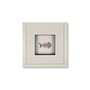 Quadratwerk Wandbild Detailaufnahme Urban Rust Fish 27cm - Rahmen Weiß, Hintergrund Weiß, Passepartout Weiß/Schwarz