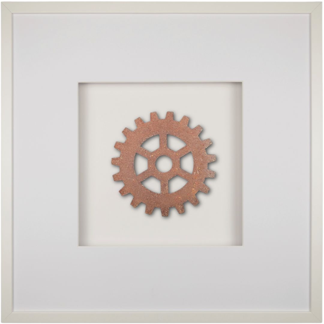Quadratwerk Wandbild Urban Rust Gear 58cm - Rahmen Weiß, Hintergrund Weiß, Passepartout Weiß/Weiß