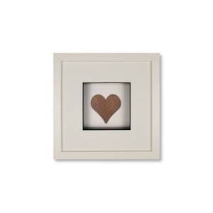 Quadratwerk Wandbild Urban Rust Heart 27cm - Rahmen Weiß, Hintergrund Weiß, Passepartout Weiß/Schwarz