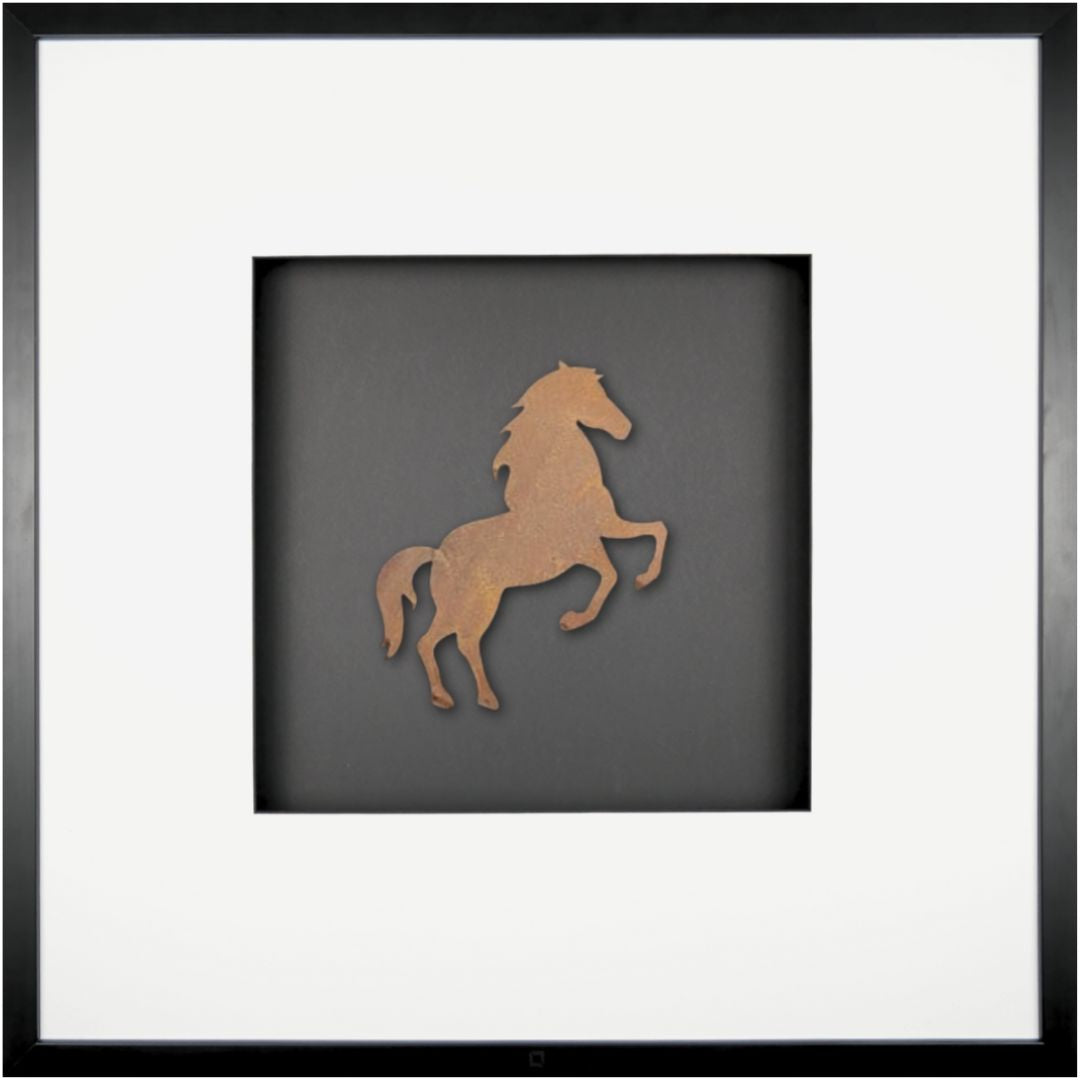 Quadratwerk Wandbild Urban Rust Pferd 58cm - Rahmen Schwarz, Hintergrund Schwarz, Passepartout Weiß/Schwarz