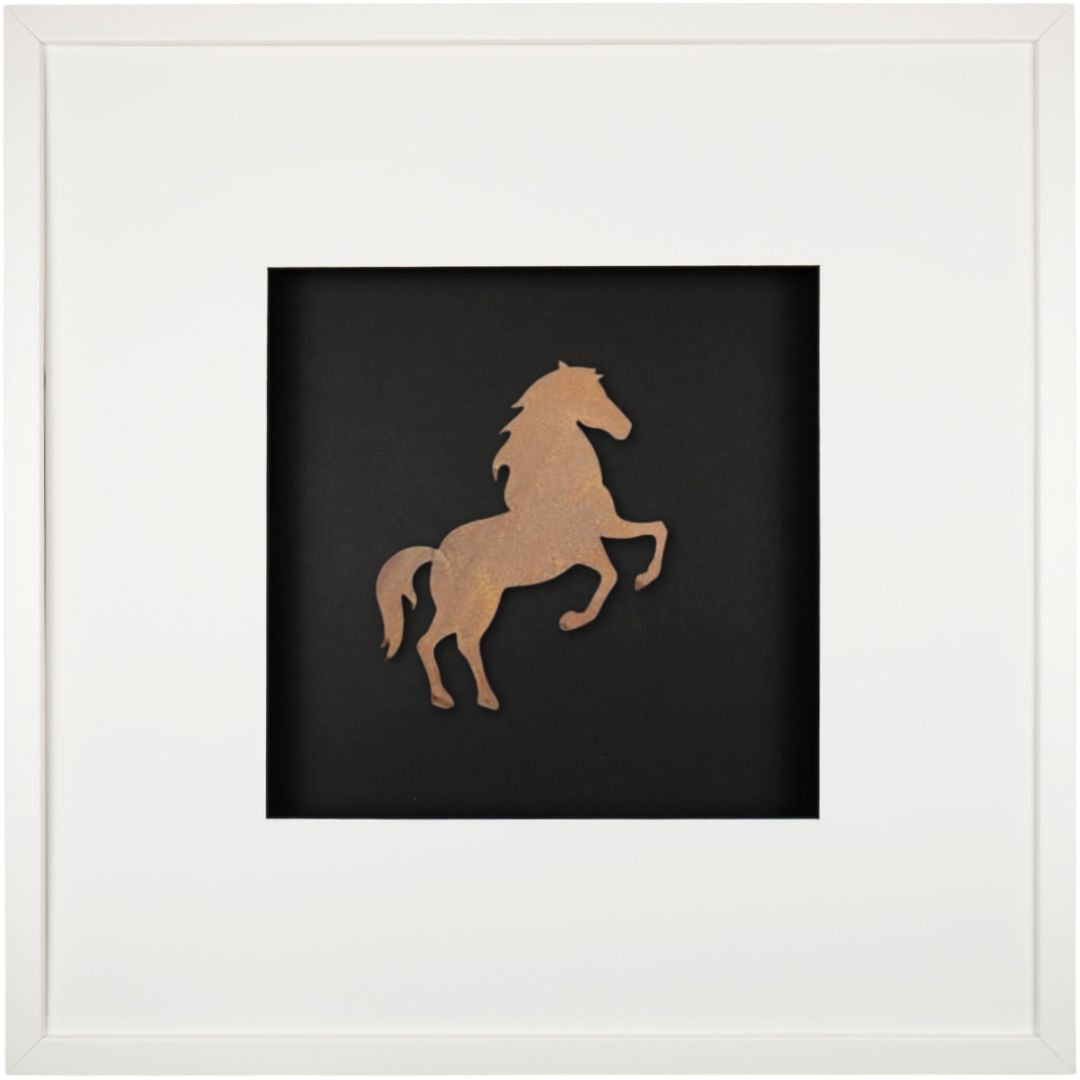 Quadratwerk Wandbild Urban Rust Pferd 58cm - Rahmen Weiß, Hintergrund Schwarz, Passepartout Weiß/Schwarz