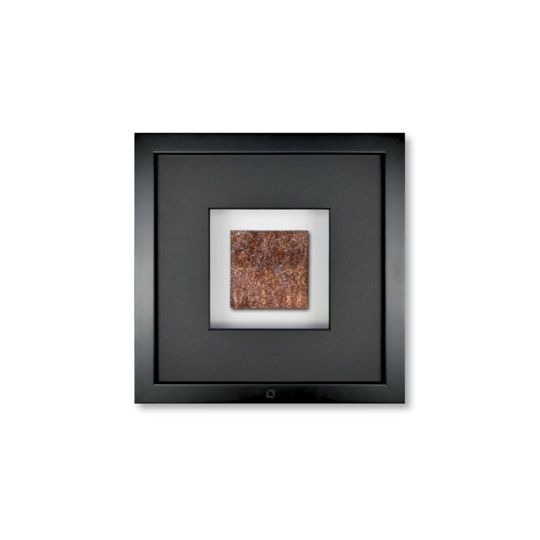 Quadratwerk Wandbild Urban Rust Quadrat 27cm - Rahmen Schwarz, Hintergrund Weiß, Passepartout Schwarz/Schwarz