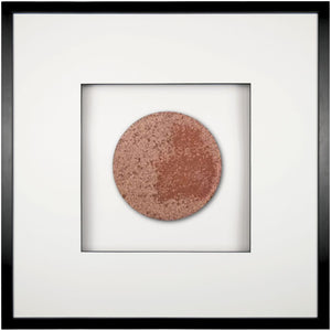 Quadratwerk Wandbild Urban Rust Rund 58cm - Rahmen Schwarz, Hintergrund Weiß, Passepartout Weiß/Schwarz