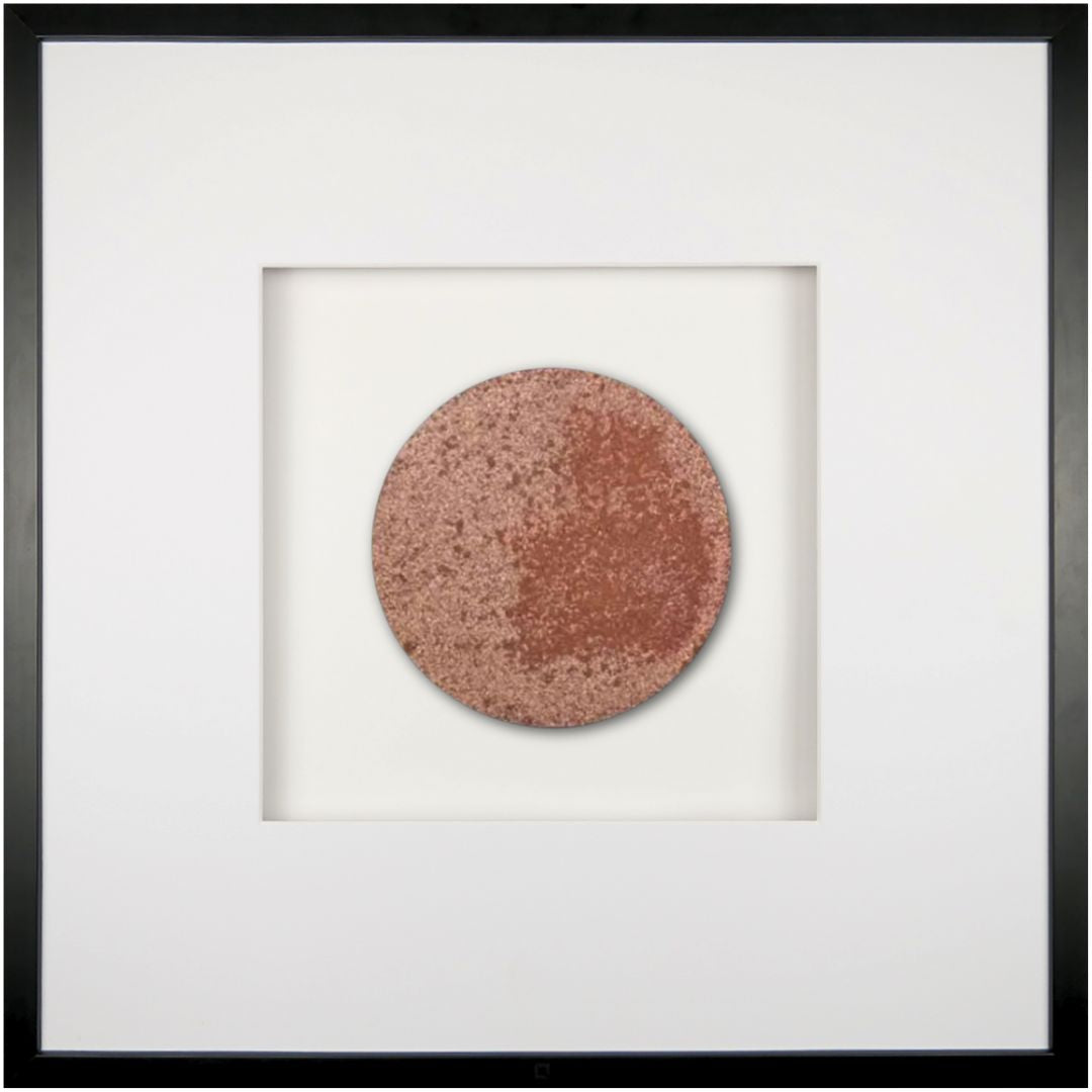 Quadratwerk Wandbild Urban Rust Rund 58cm - Rahmen Schwarz, Hintergrund Weiß, Passepartout Weiß/Weiß