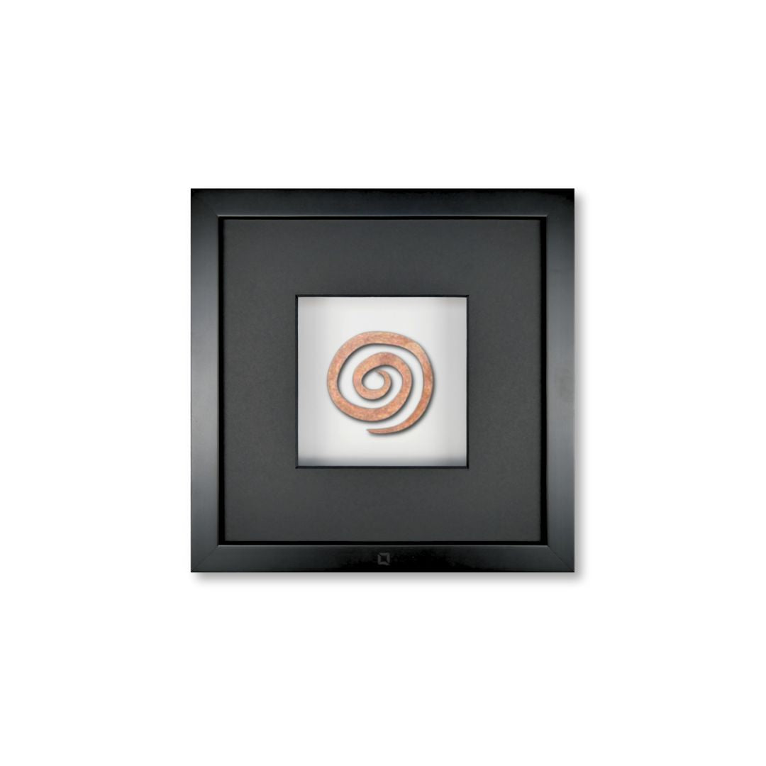 Quadratwerk Wandbild Detailaufnahme Urban Rust Spirale 27cm - Rahmen Schwarz, Hintergrund Weiß, Passepartout Schwarz/Schwarz