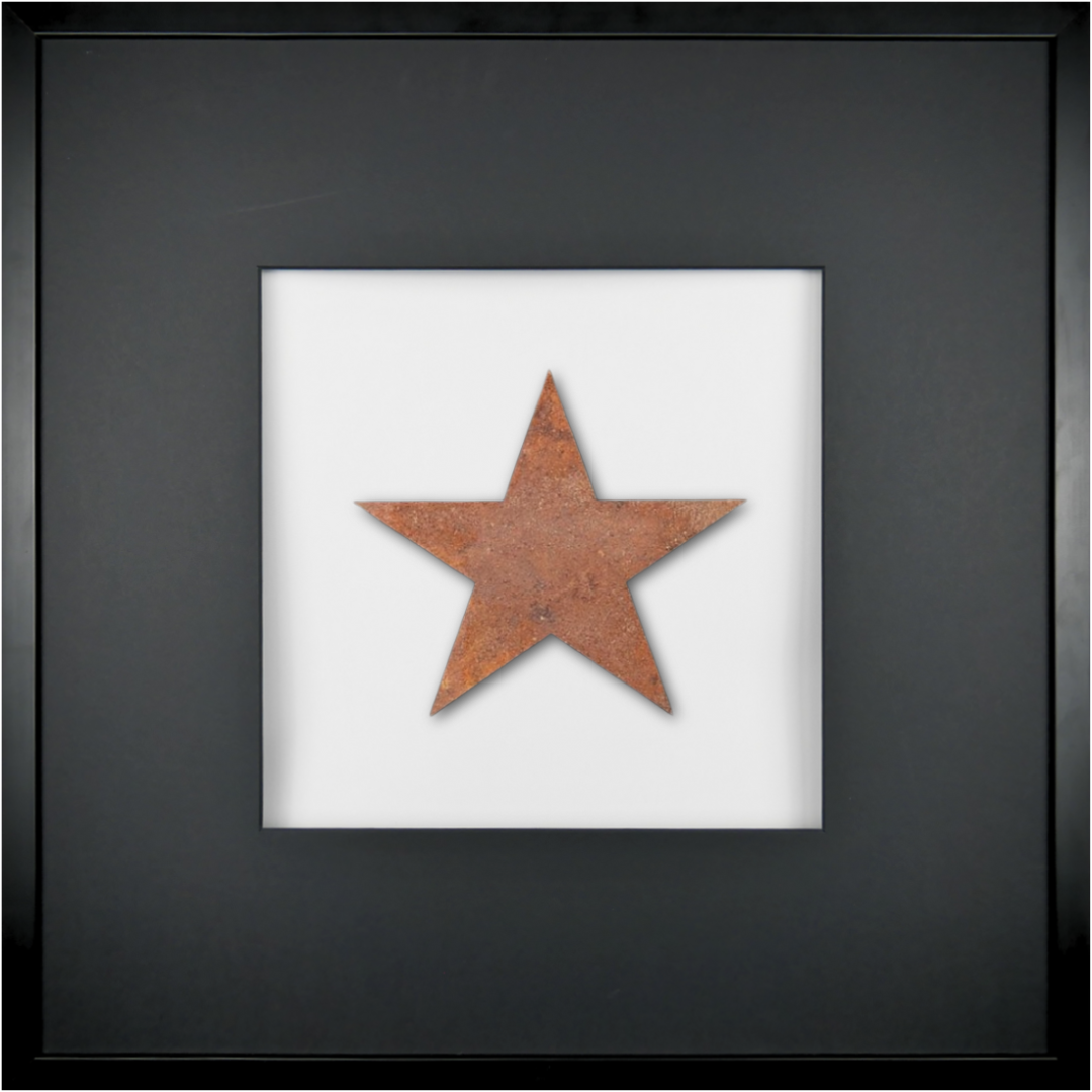 Quadratwerk Wandbild Urban Rust Star 58cm - Rahmen Schwarz, Hintergrund Weiß, Passepartout Schwarz/Schwarz