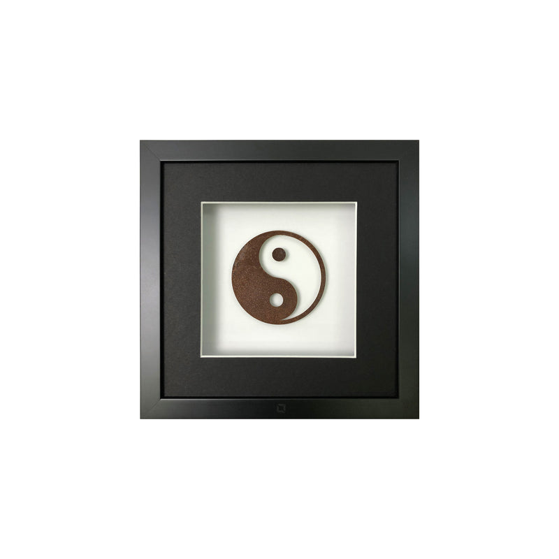 Quadratwerk Wandbild Urban Rust Yin & Yang 27cm - Rahmen Schwarz, Hintergrund Weiß, Passepartout Schwarz/Weiß