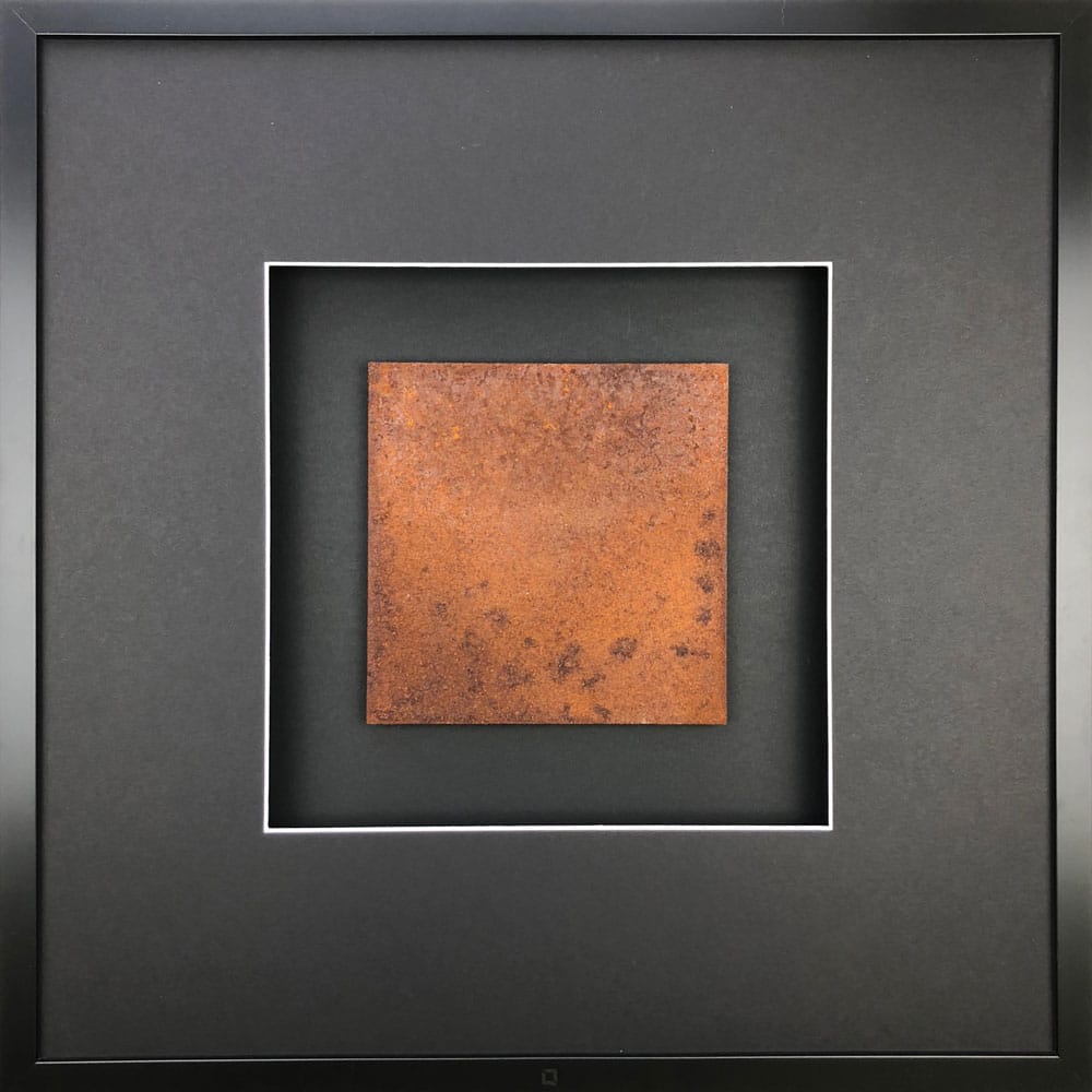 Wandbild Metall rostig Quadrat - schwarzer Rahmen